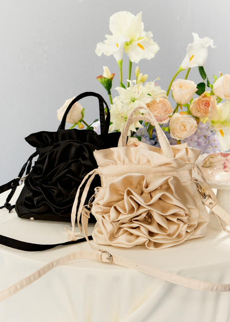Treat ürself Rose motif dress up bag Rose motif dress up bag – Treat Ürself