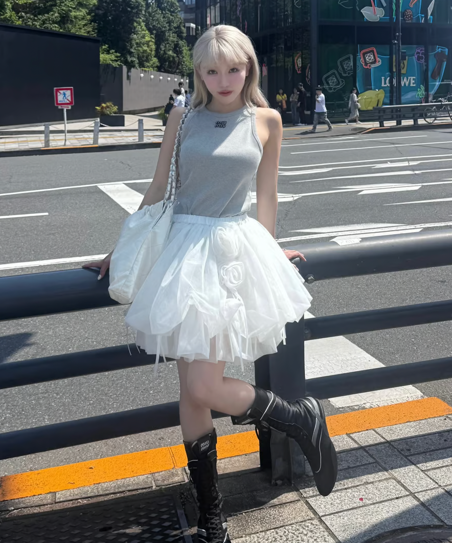 【Delivery within 2 weeks】Rose motif ribbon tulle skirt(mini)