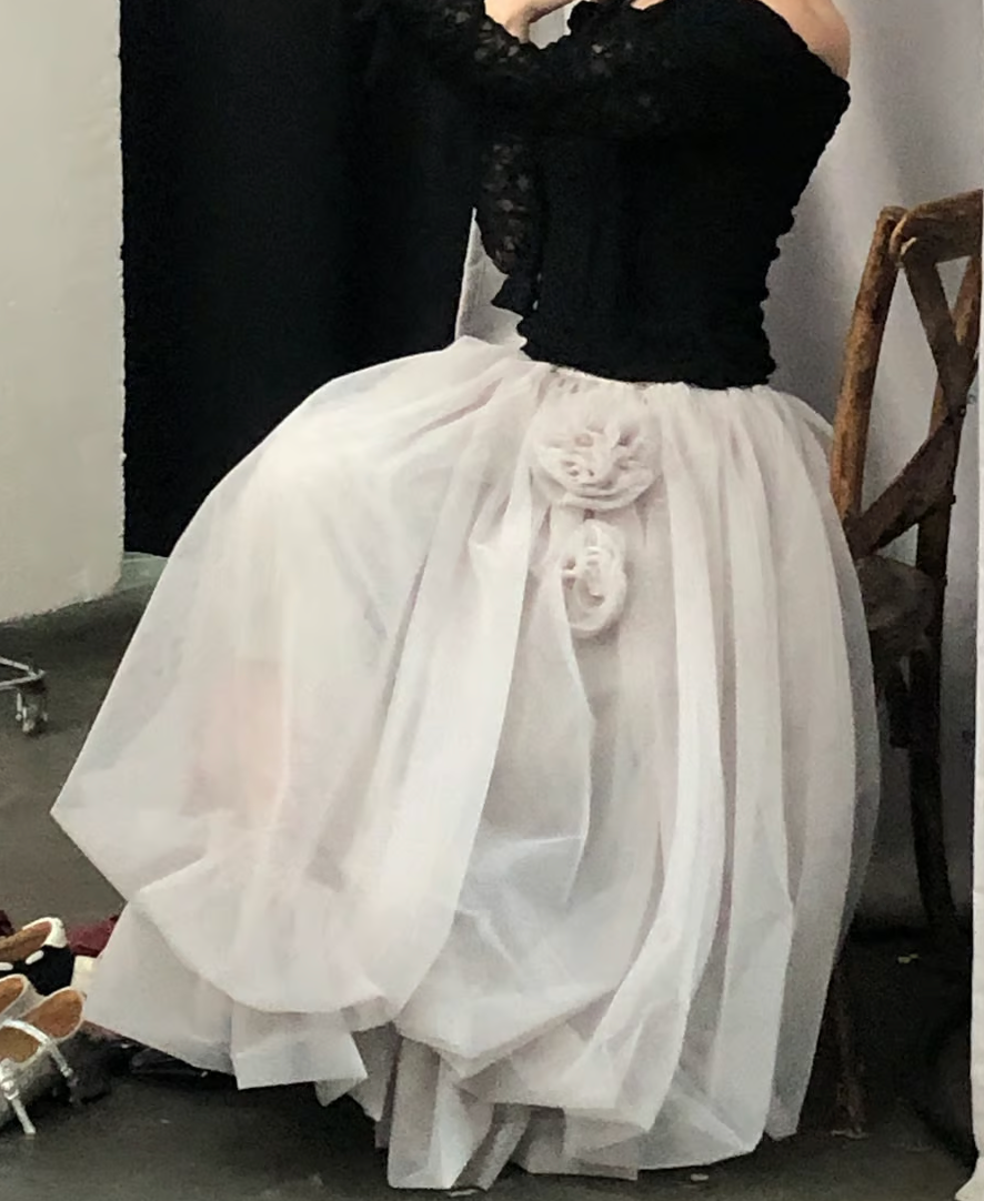 【Delivery within 2 weeks】Rose motif ribbon tulle skirt(long)