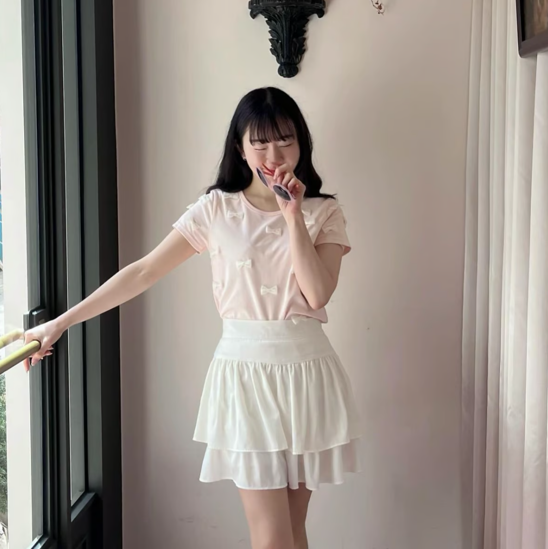 âBallerinaâ ribbon tulle T-shirts