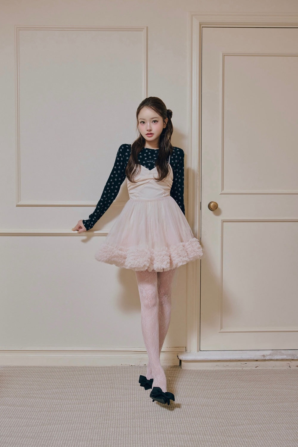 Tiny bloom tops