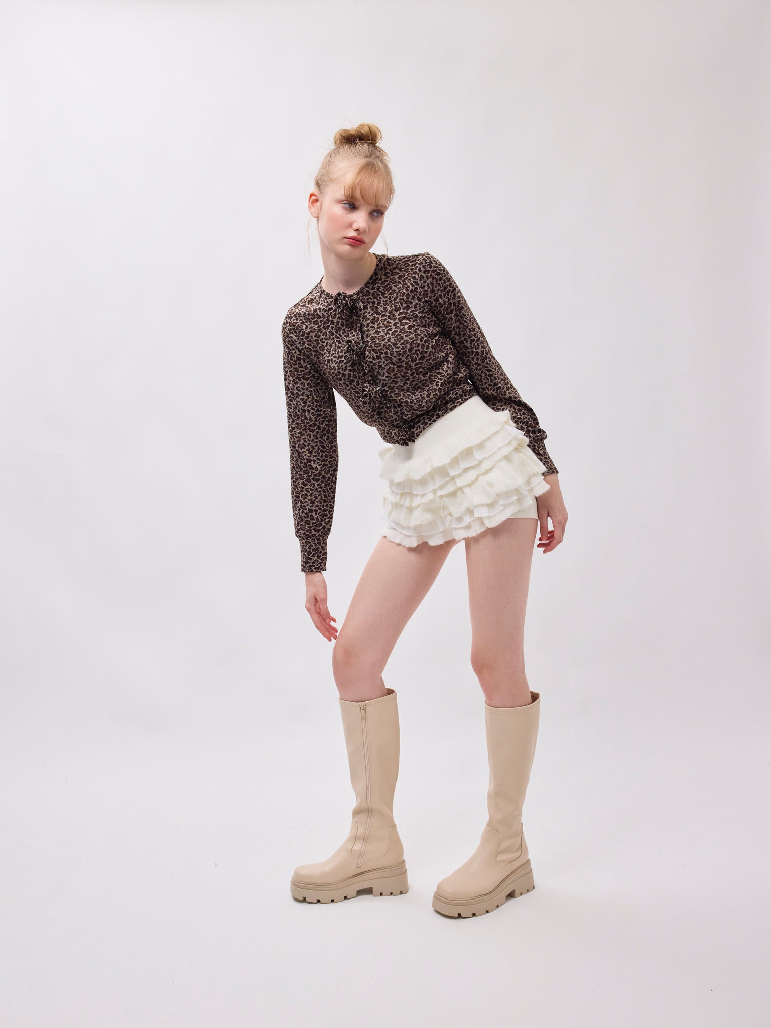 frill mini knit skirt