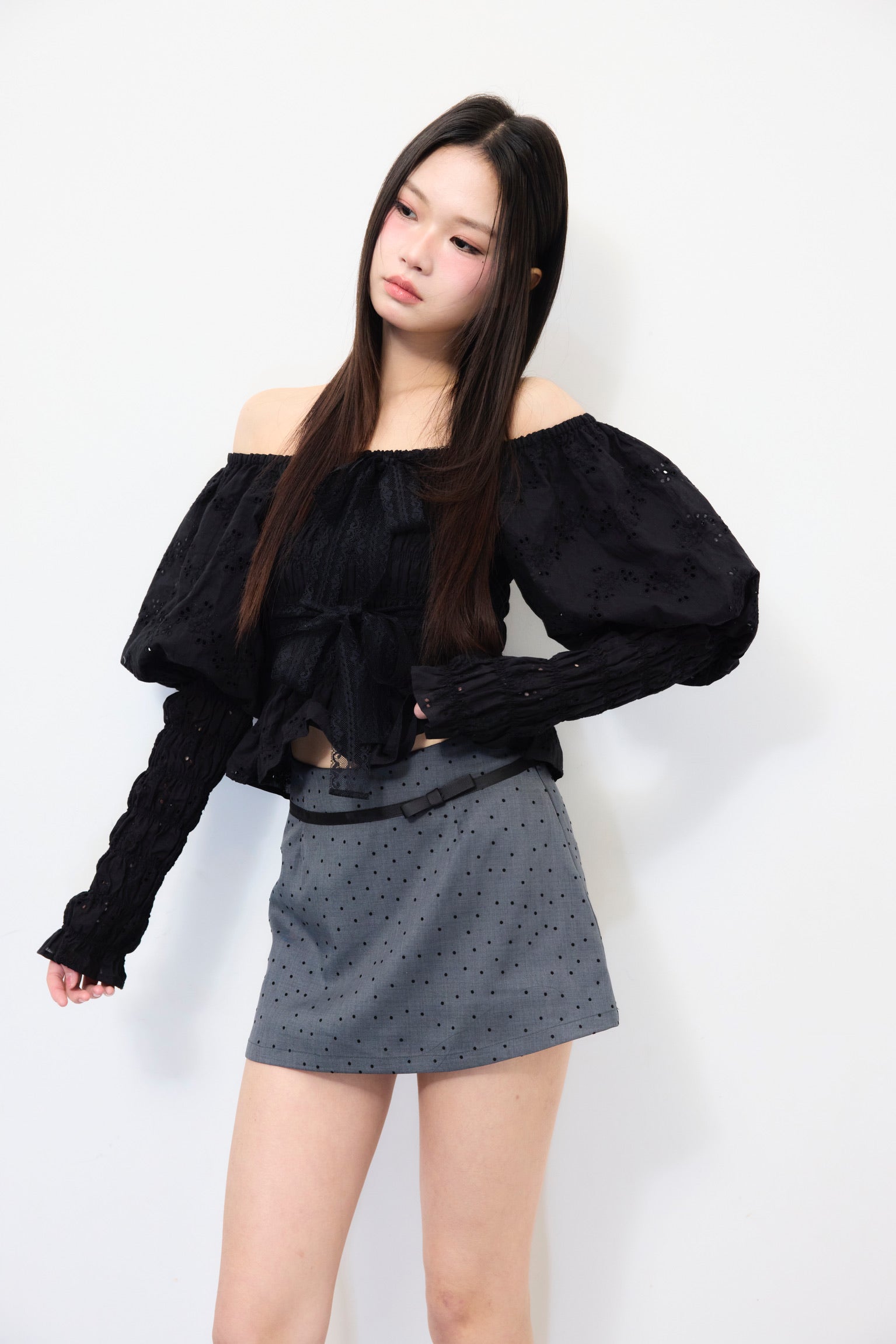 Juliet ribbon dot mini skirt