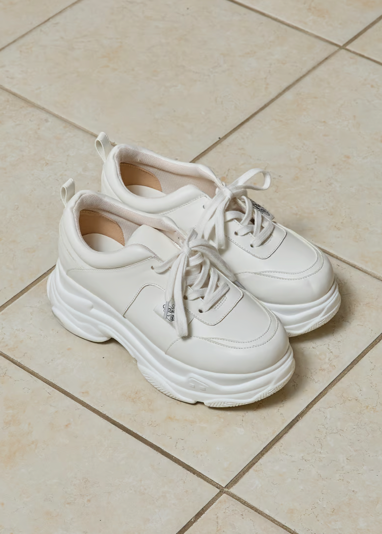 Treat Ürself platform sneakers(white)