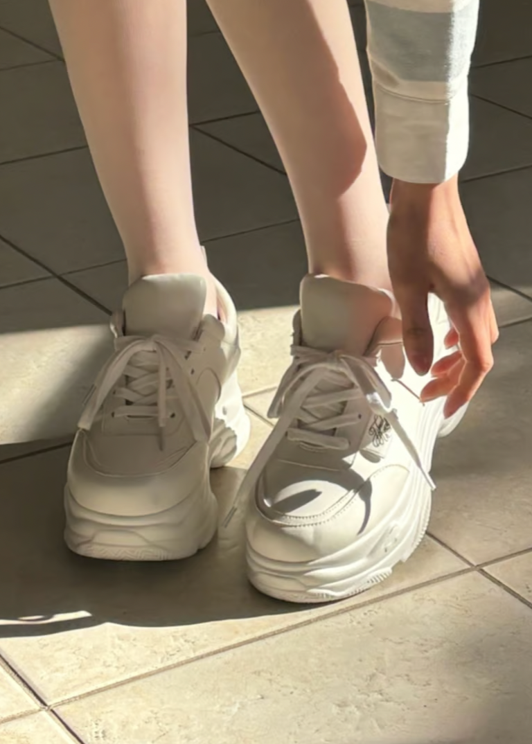 Treat Ürself platform sneakers(white)