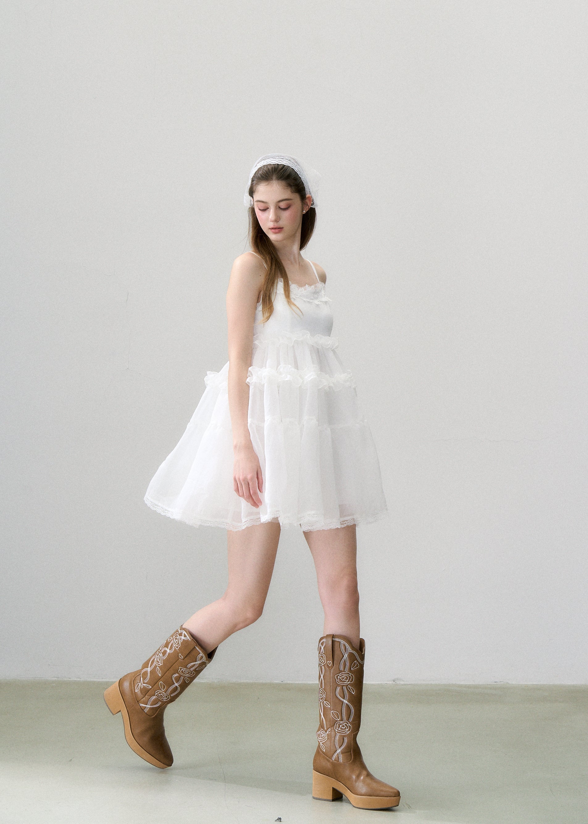 Rose embroidery western boots
