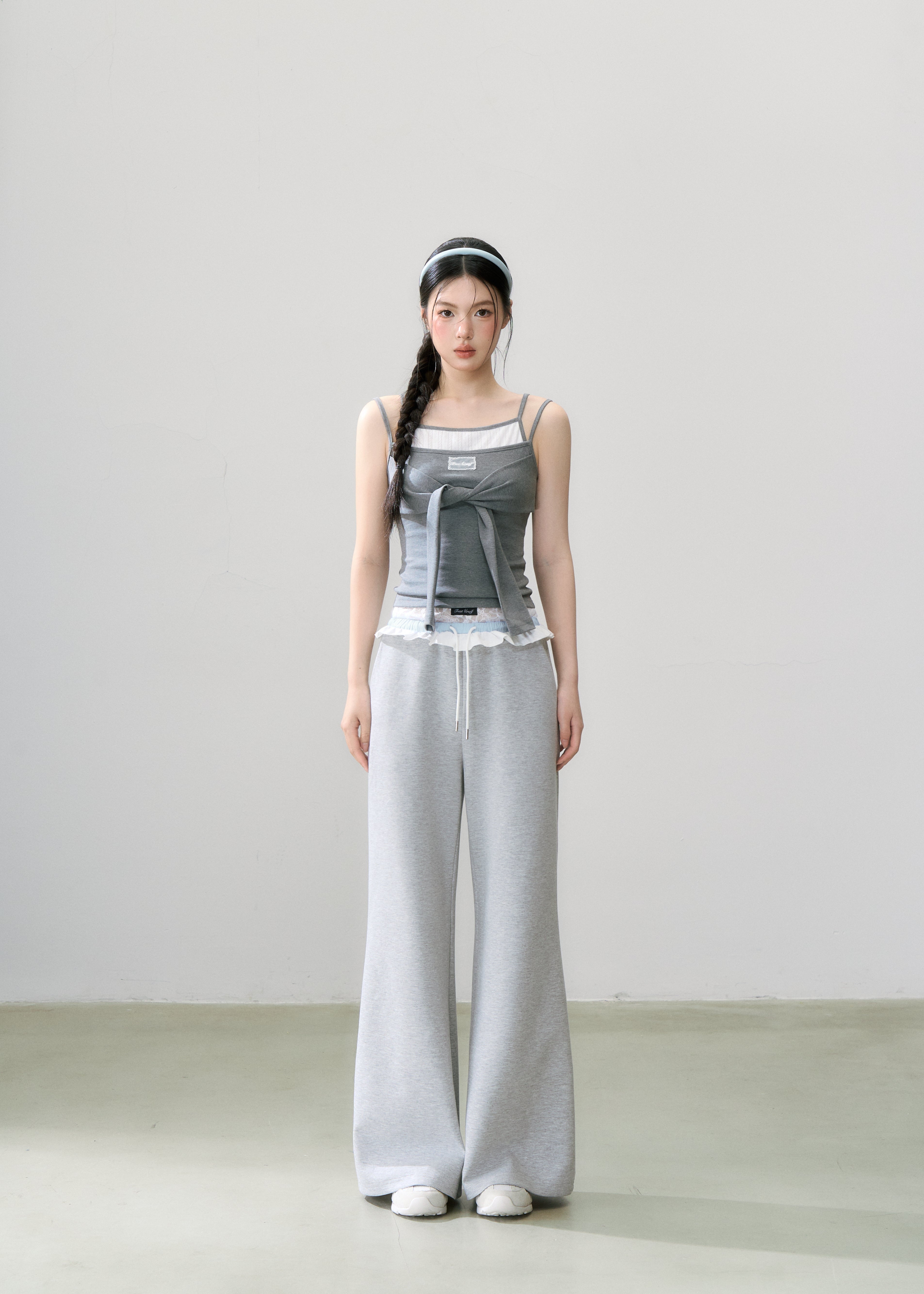 Double waist lace pants – Treat Ürself