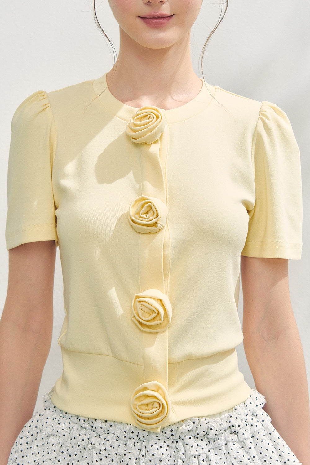 Rose flower motif short sleeve cardigan