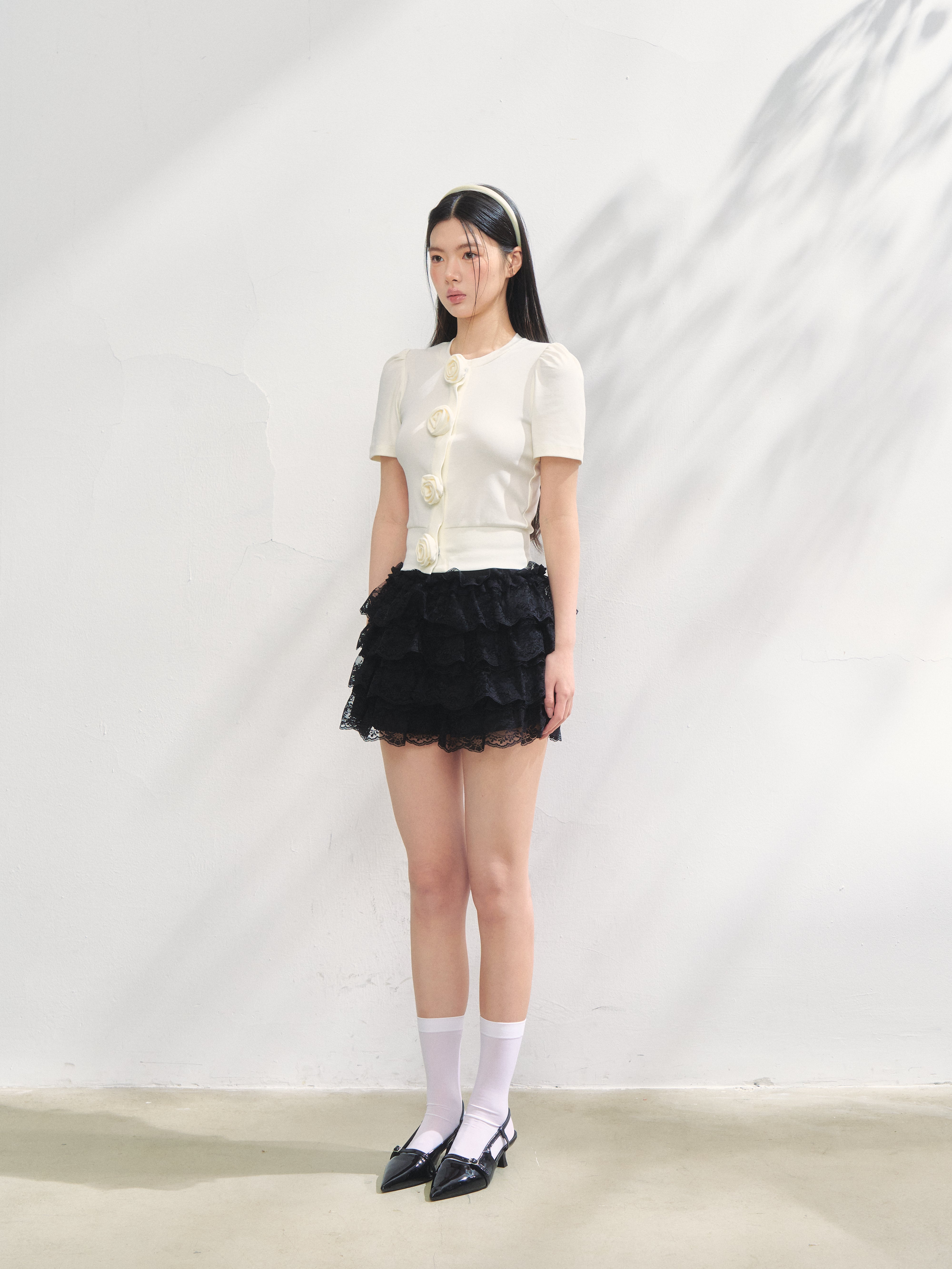 Rose flower motif short sleeve cardigan