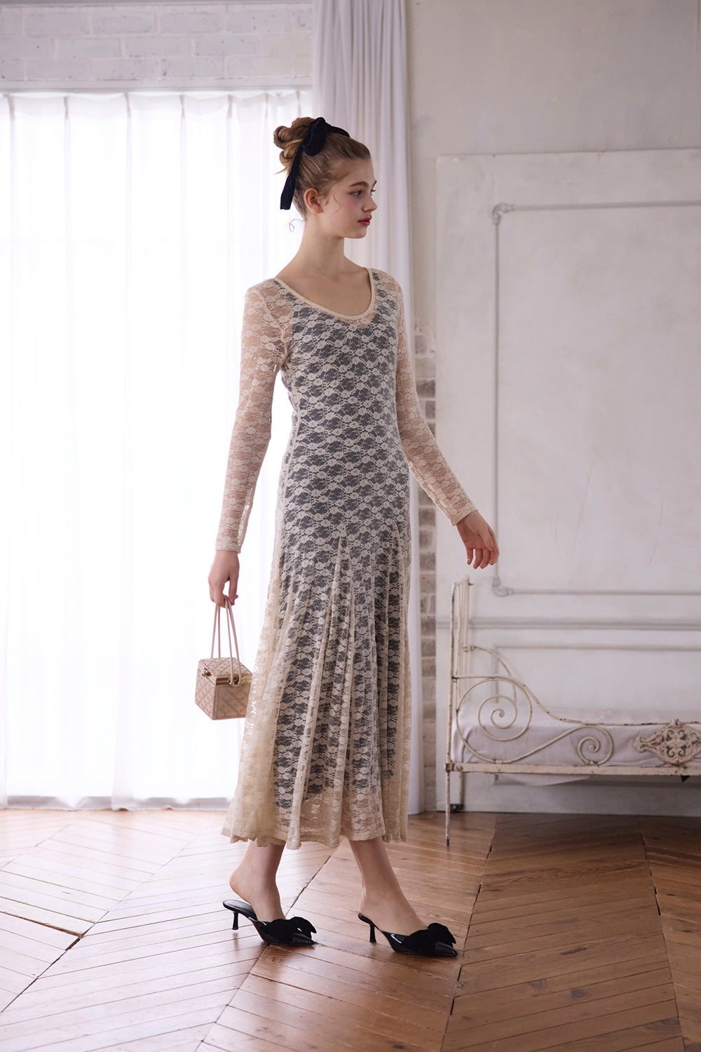 Lady like lace one-piece