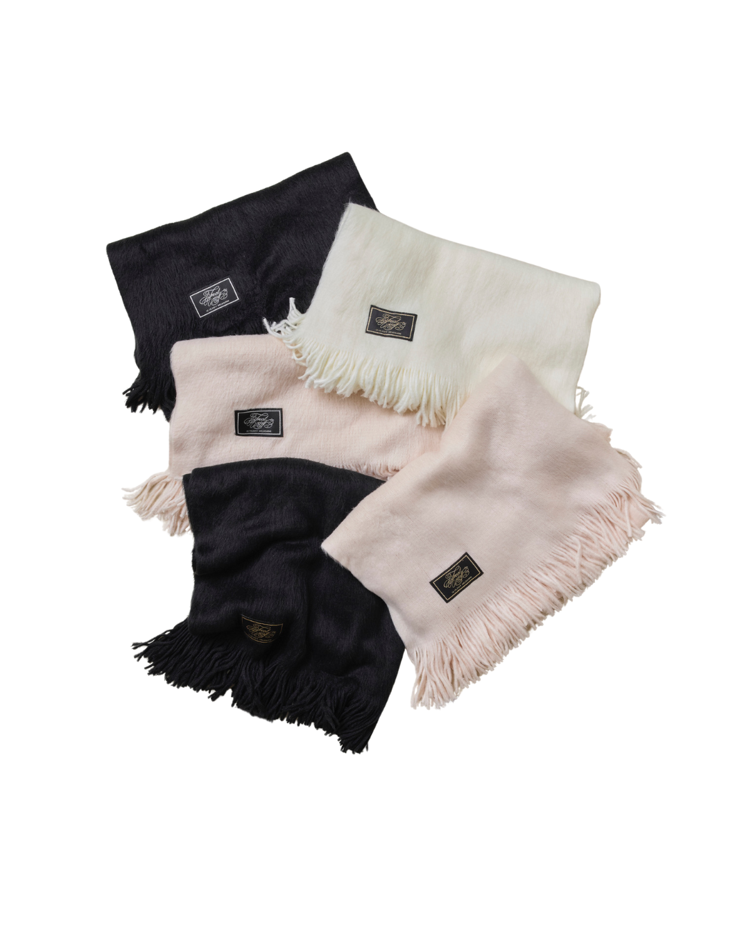 25 AW collection – Treat Ürself