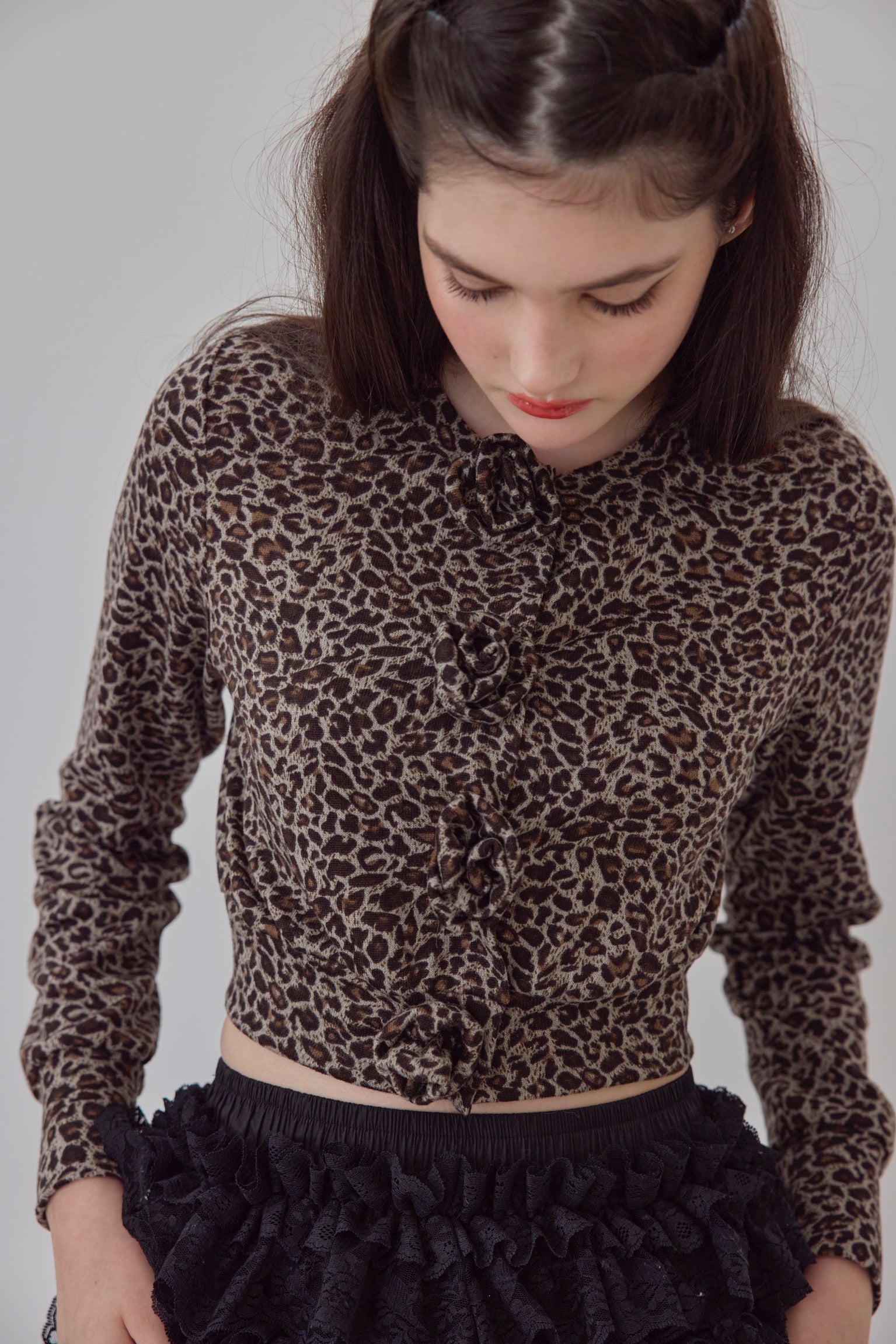 トップス TreatUrself Rose flower motif cardigan 10月上旬発送】Leopard Rose flower motif knit cardigan
