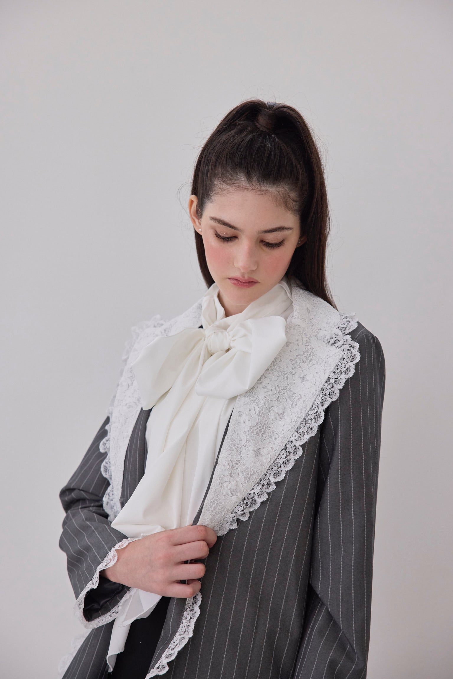 treat ürself Retro lace jacket gray Retro lace jacket – Treat Ürself
