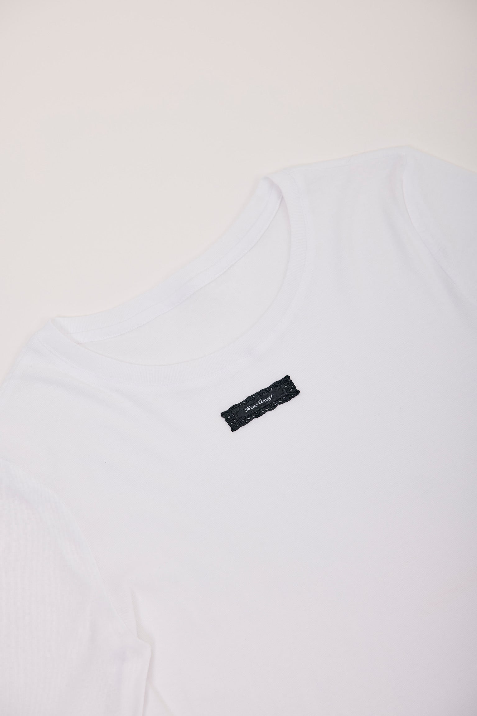 lace tag long sleeve T-shirts