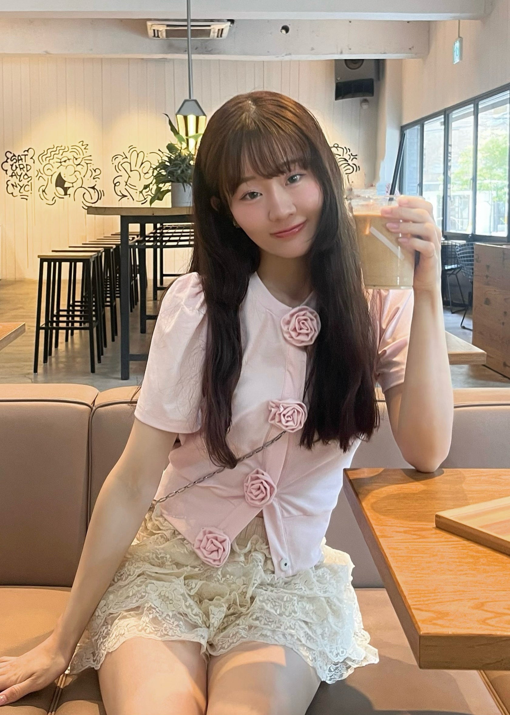 Rose flower motif short sleeve cardigan