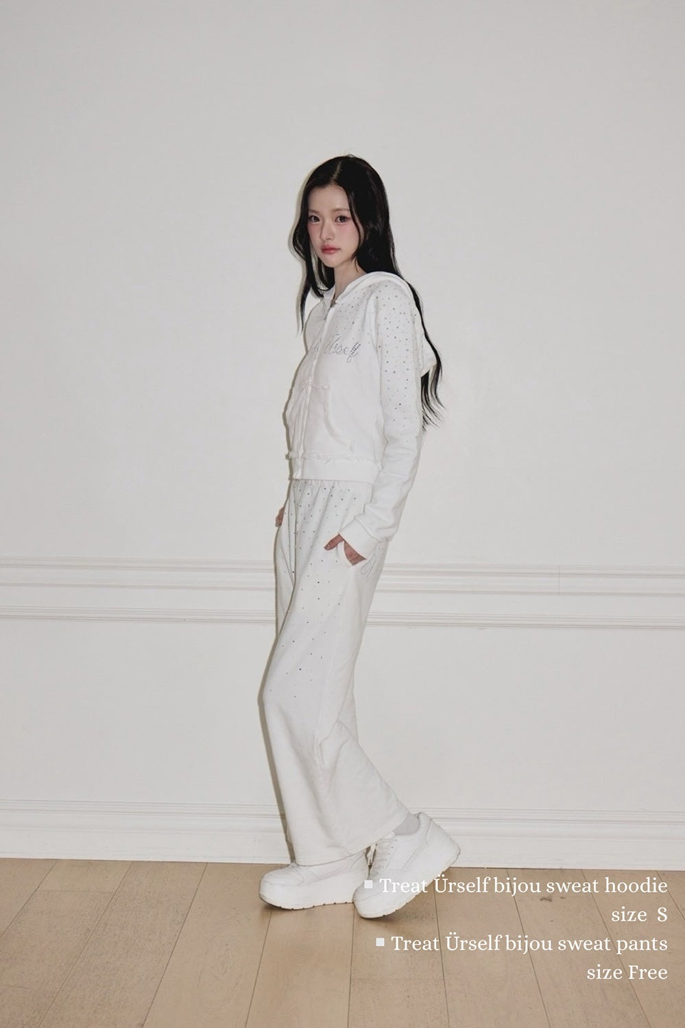 Treat Ürself bijou sweat pants