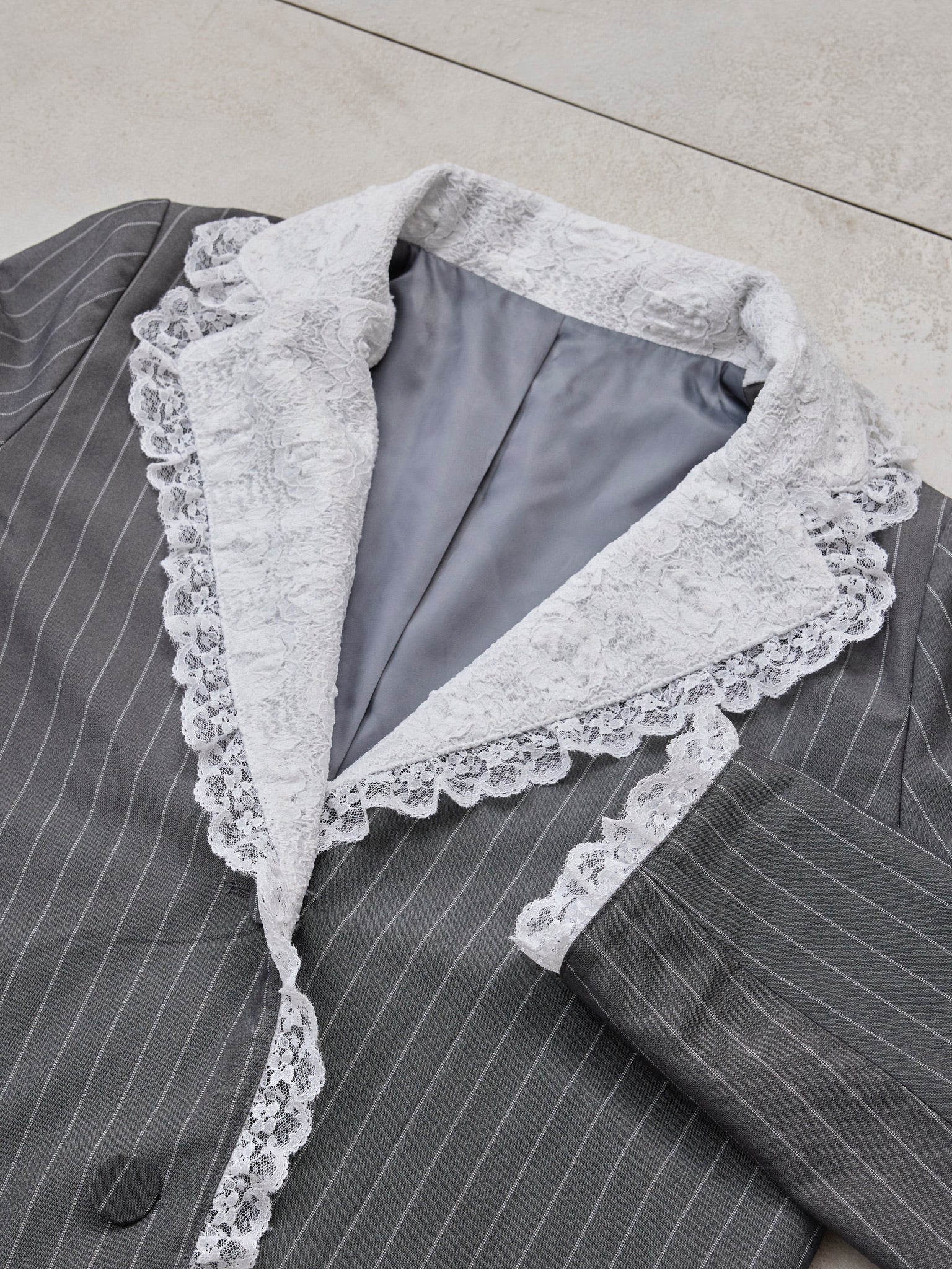 【10月末より順次発送】Retro lace jacket