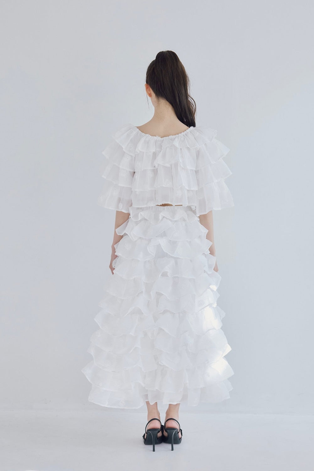 Lisa rose frill ribbon tops