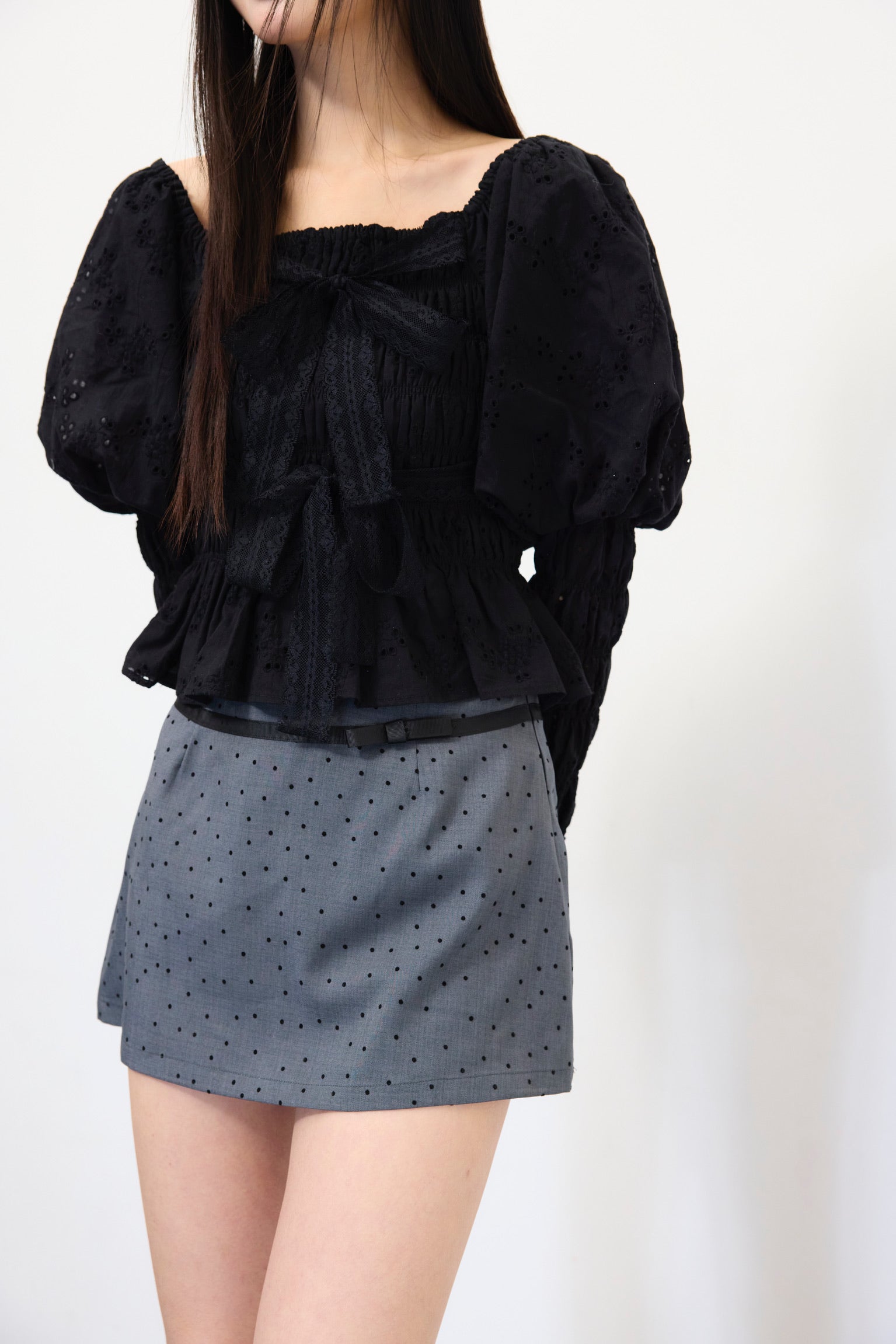 Juliet ribbon dot mini skirt