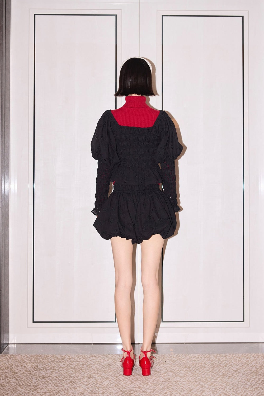 Front Ribbon Peony Puff Top