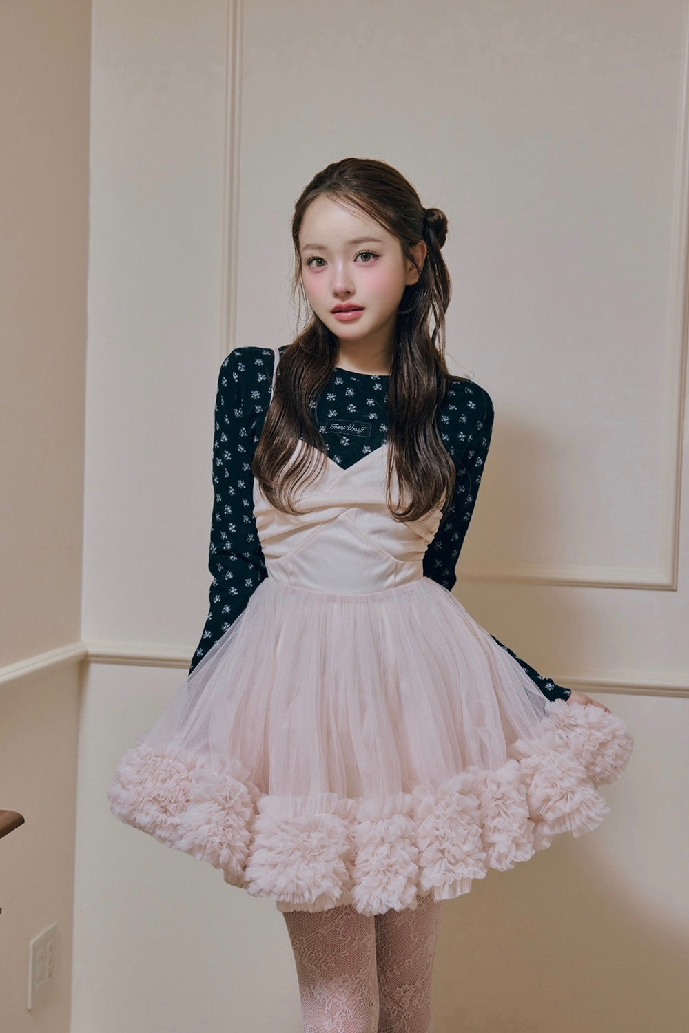 Tiny bloom tops