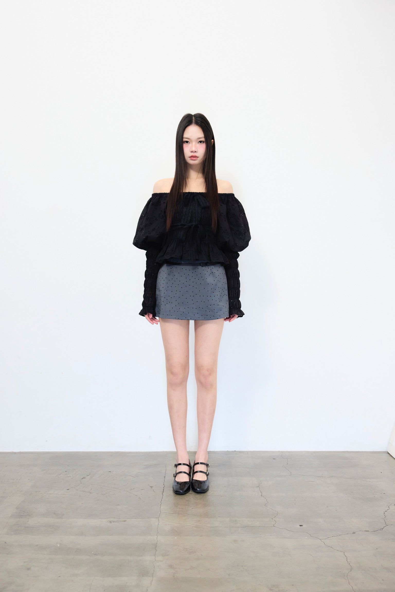 Juliet ribbon dot mini skirt