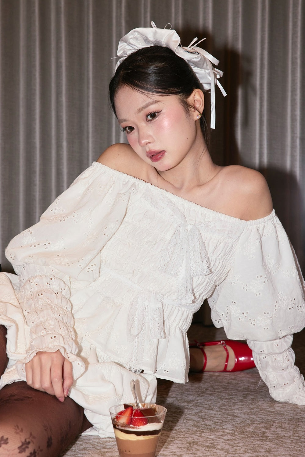 Front Ribbon Peony Puff Top
