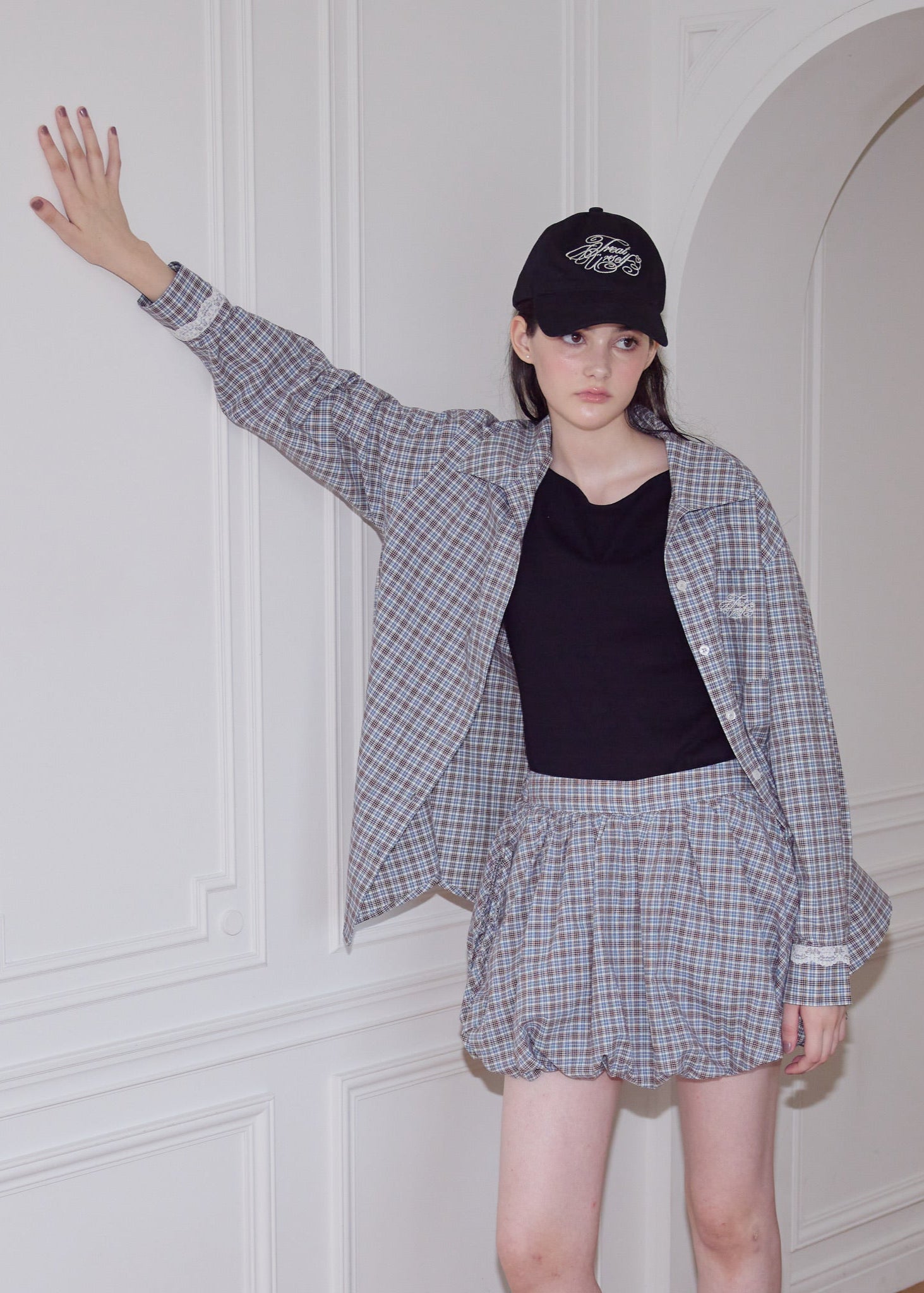 Check shirts balloon skirt
