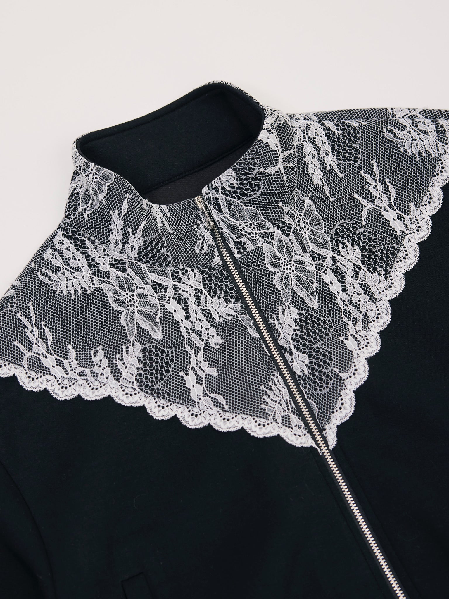 Bloom Lace Jersey tops