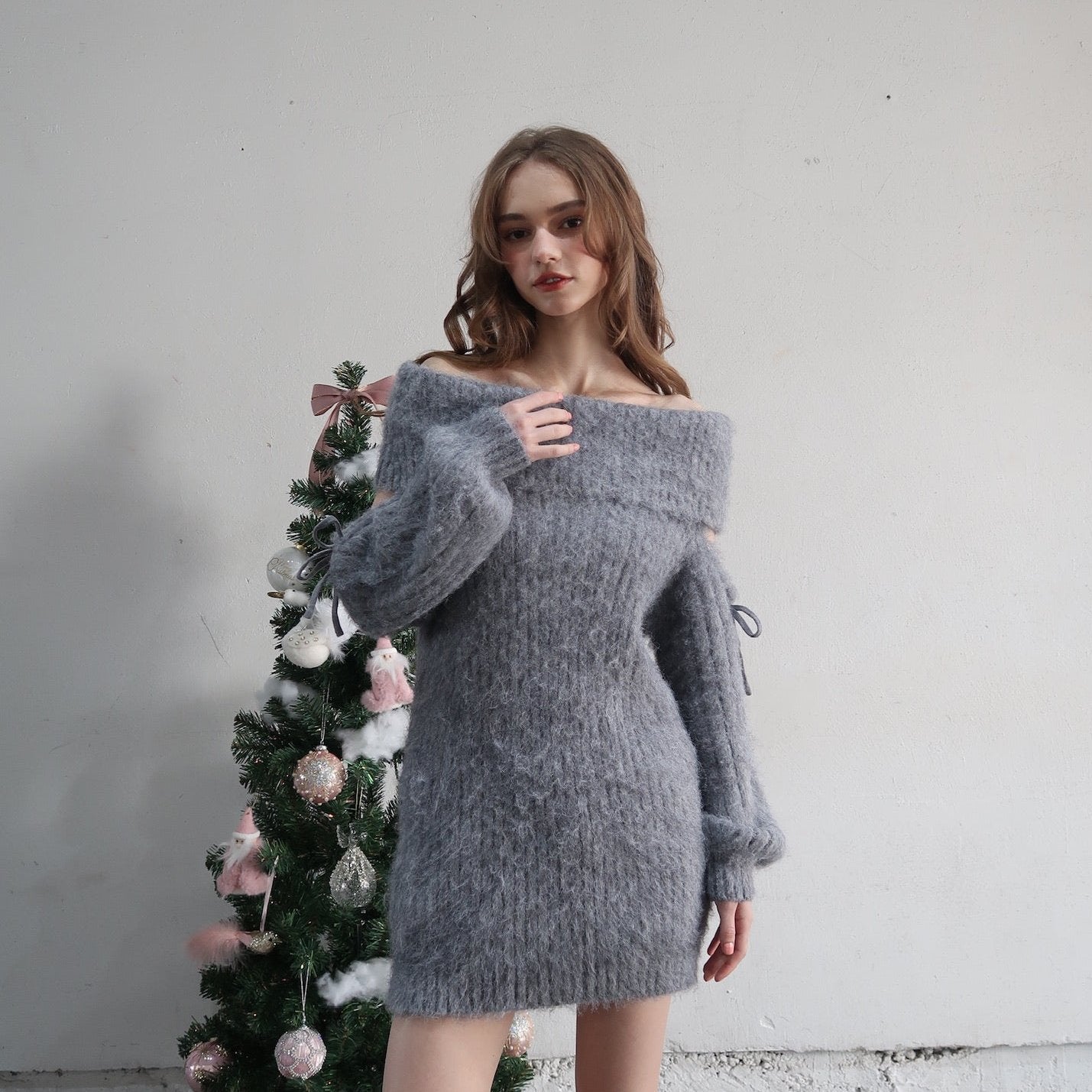 threat sleeve ribbon knit one-piece