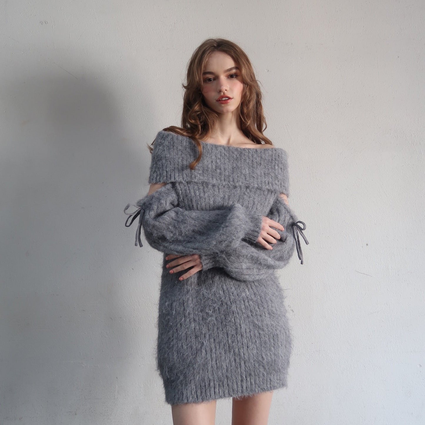 threat sleeve ribbon knit one-piece