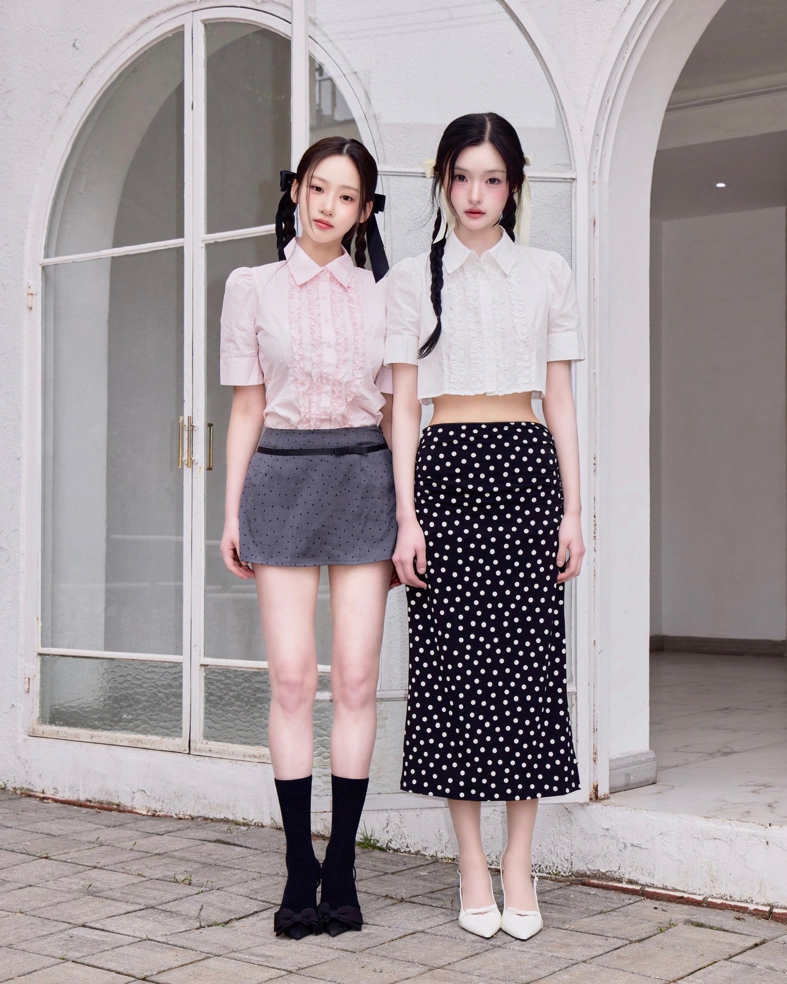 whip cream frill blouse