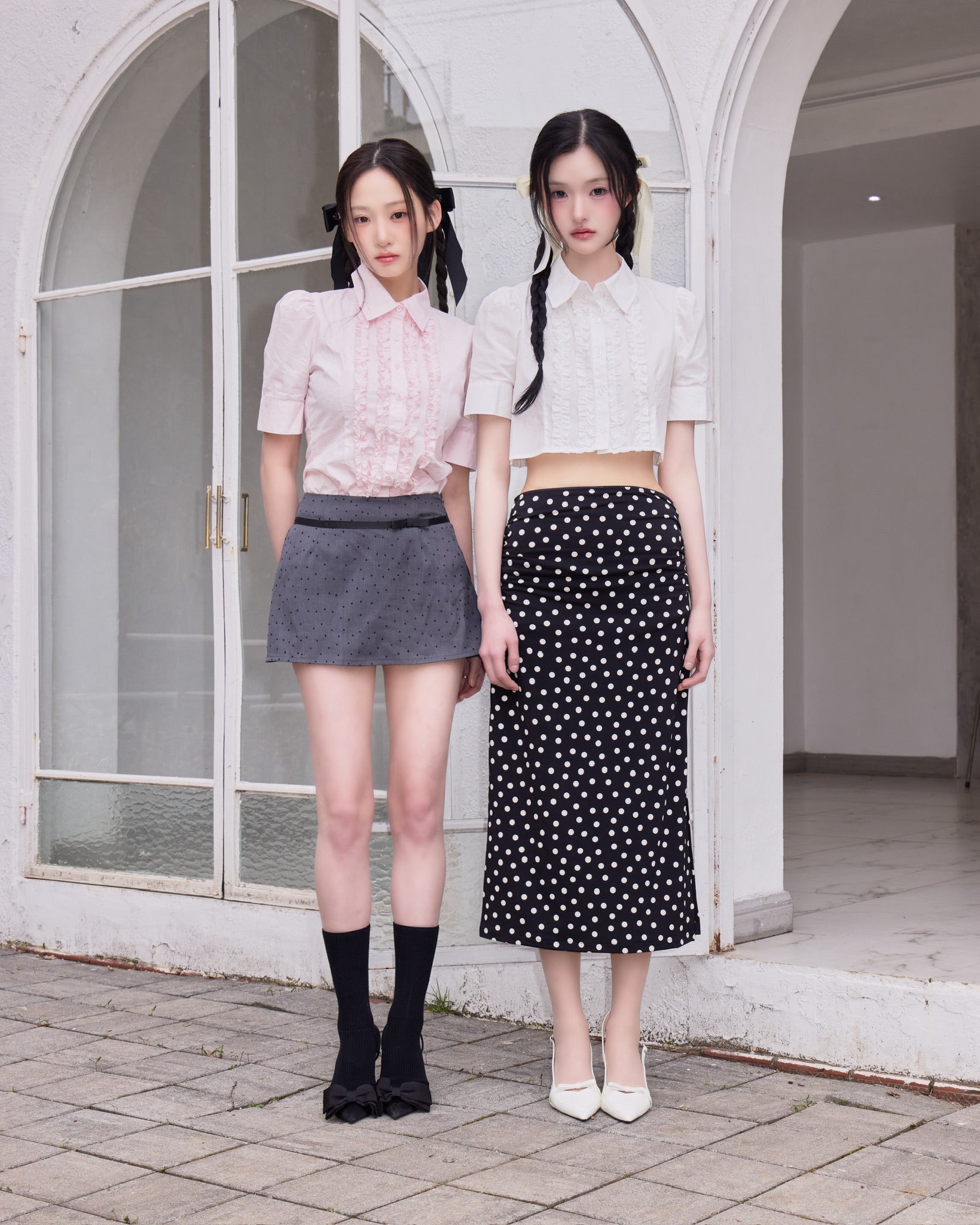 whip cream frill blouse