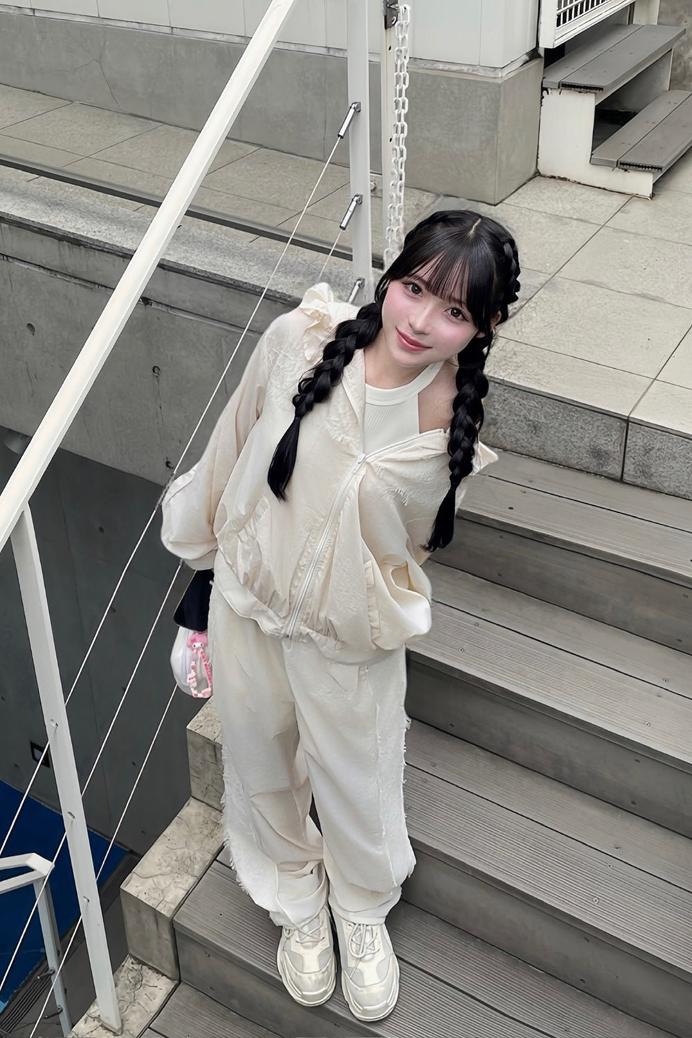 airy lace hoodie