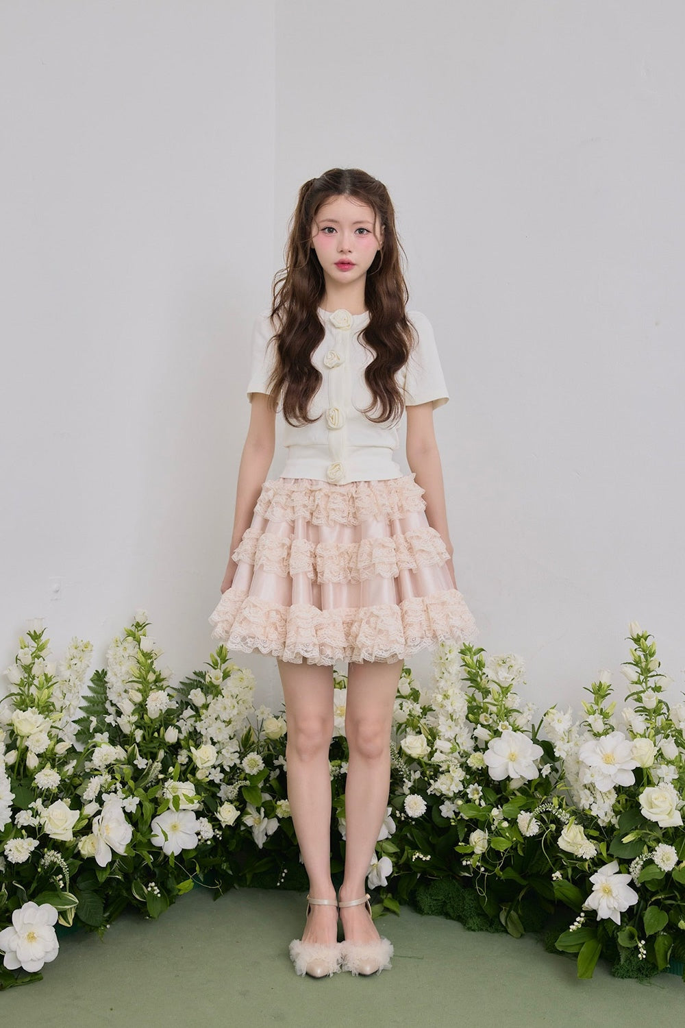 Rose flower motif short sleeve cardigan