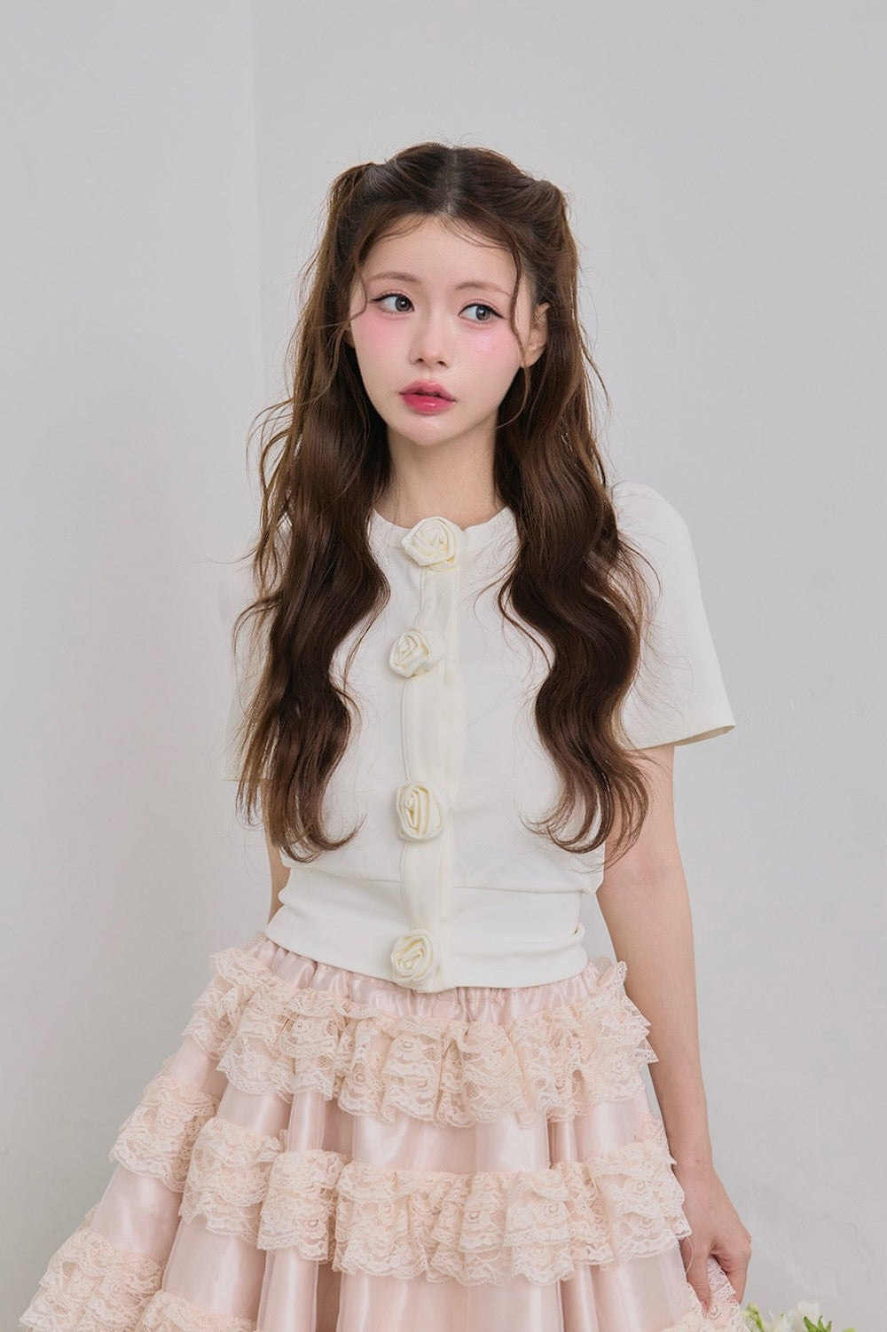 Rose flower motif short sleeve cardigan