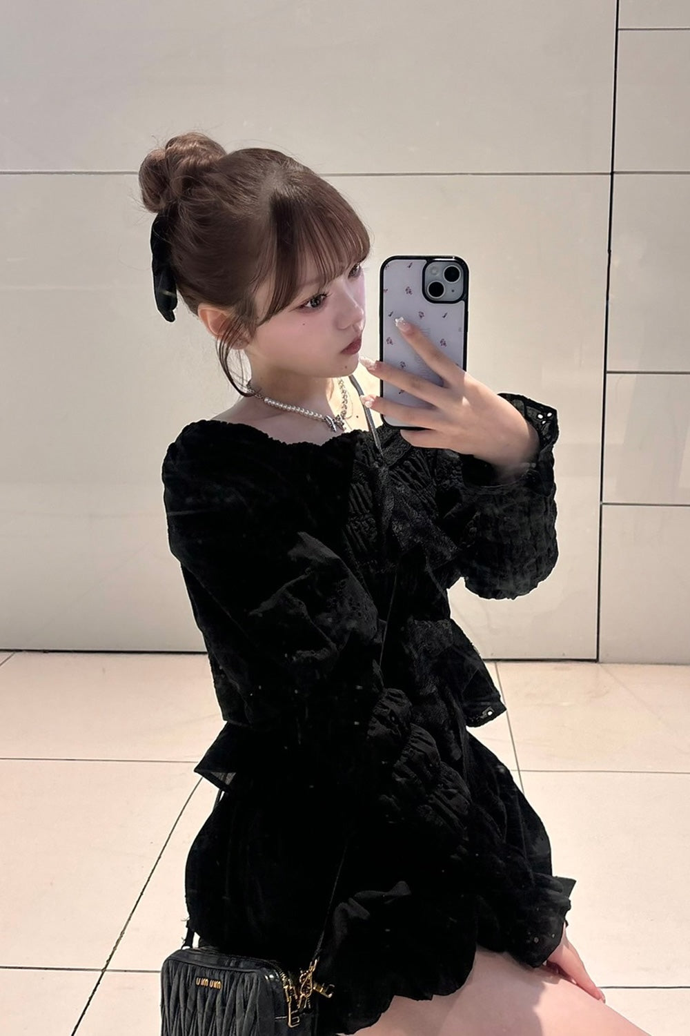 Front Ribbon Peony Puff Top