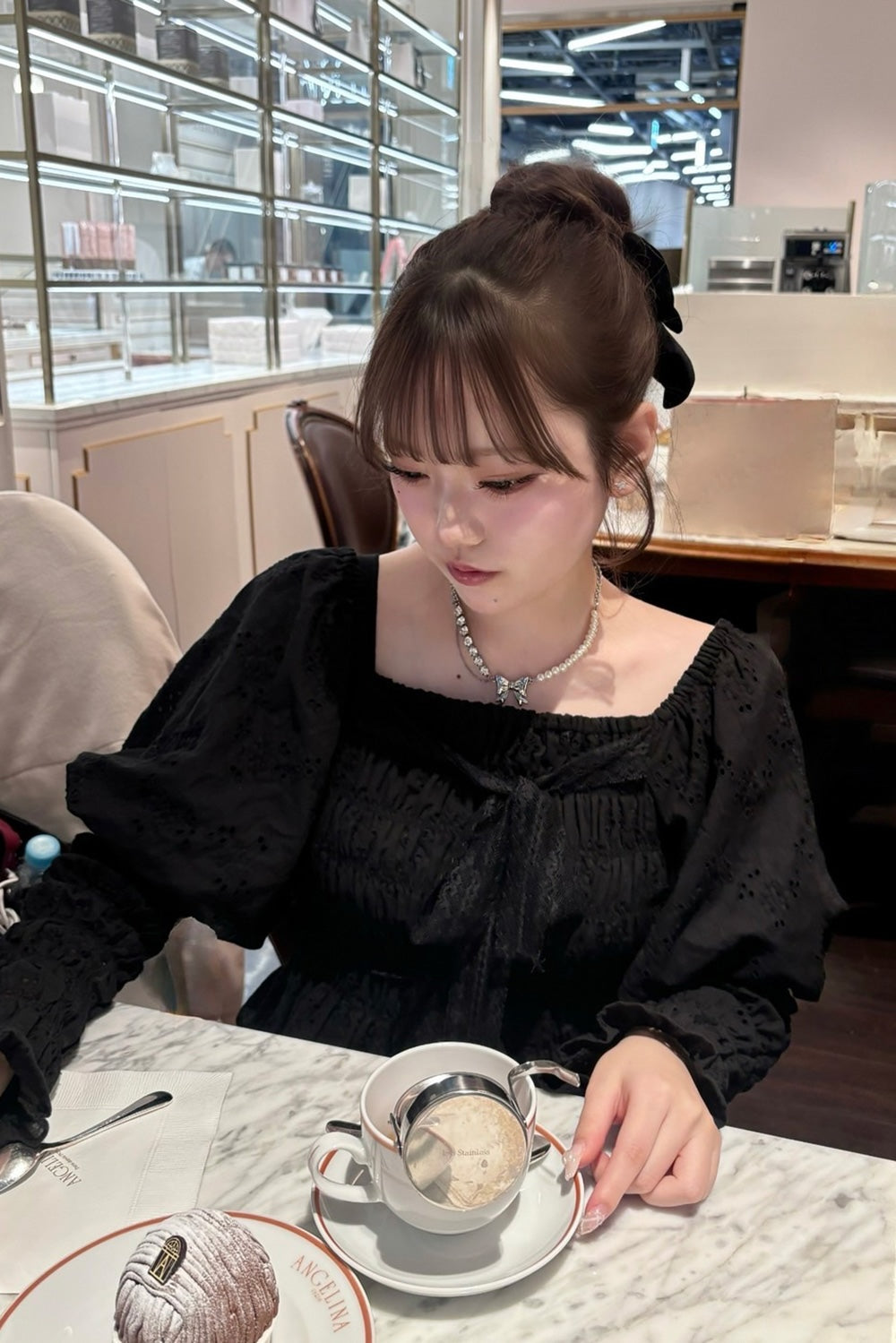 Front Ribbon Peony Puff Top