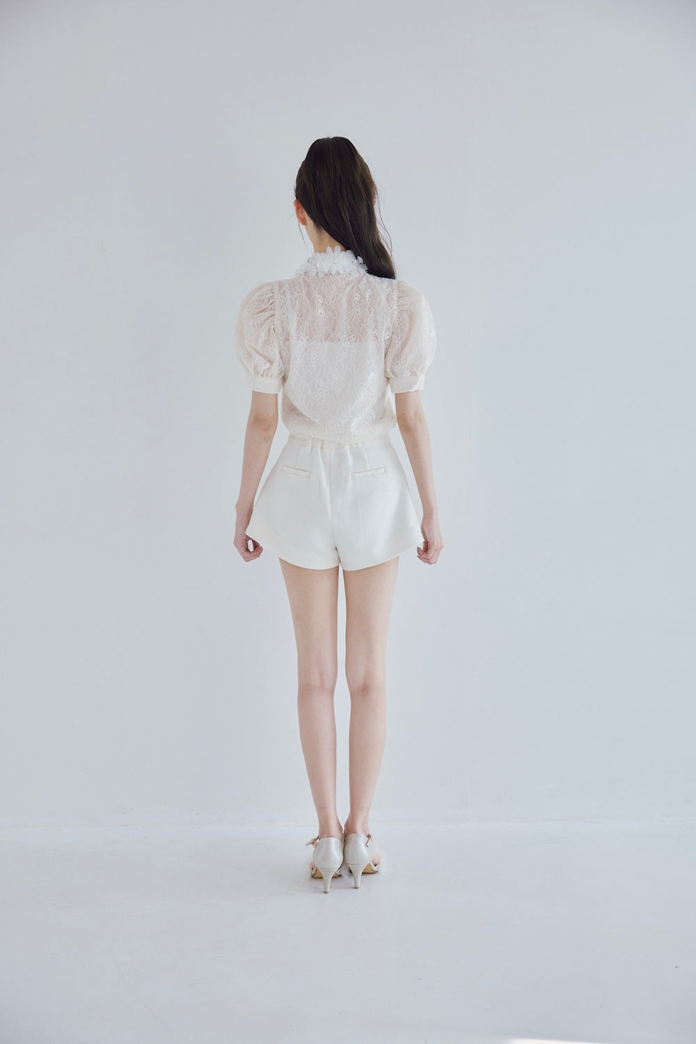 étoile flower lace blouse