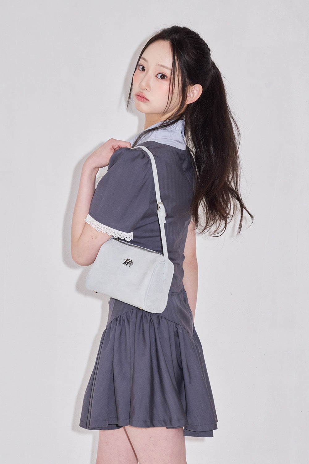Gather flare mini skirt