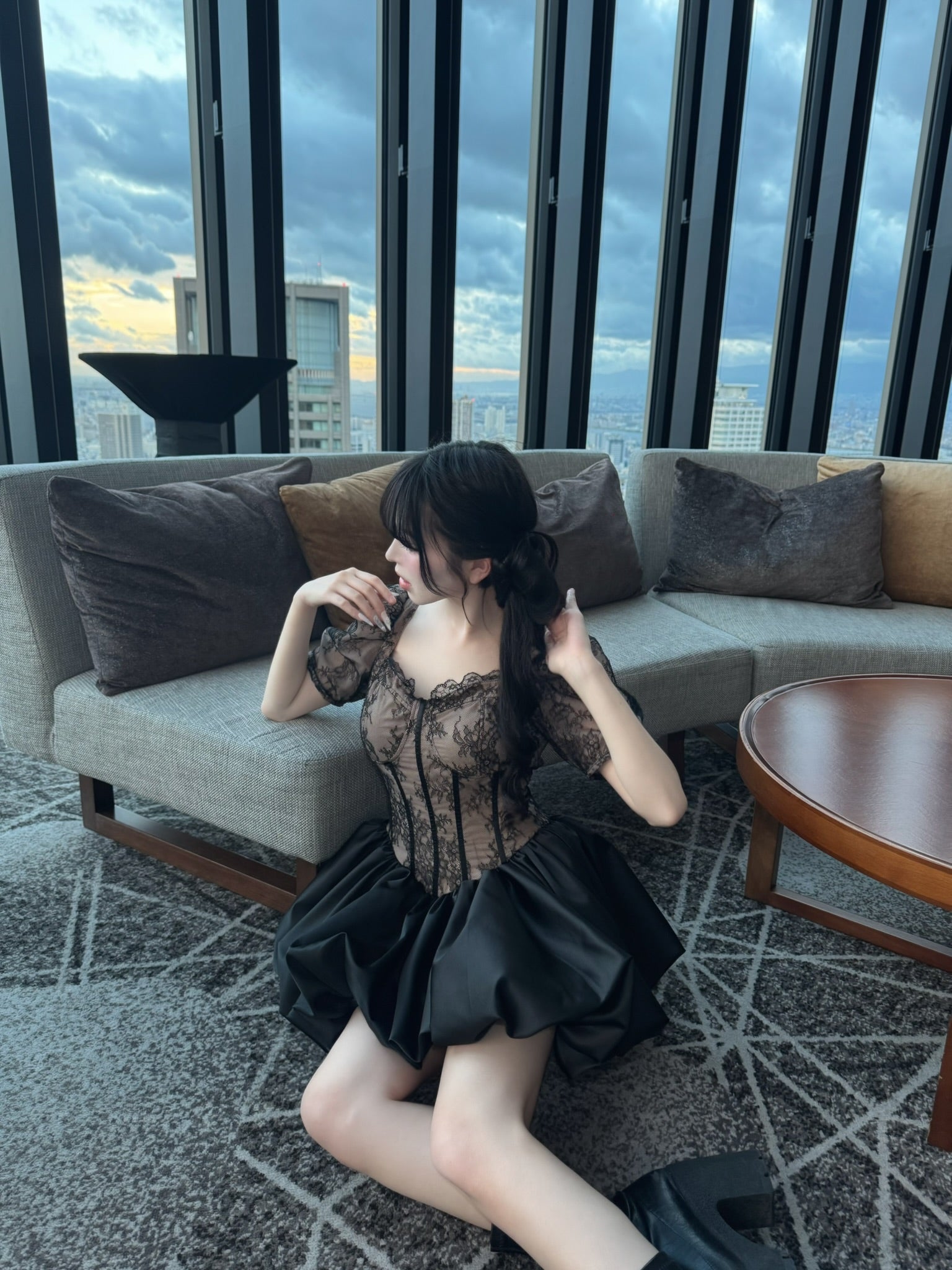 corset balloon lace satin dress (black)