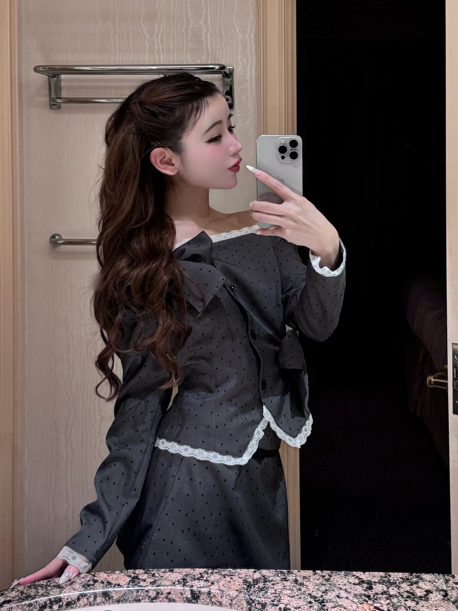 Juliet ribbon dot mini skirt