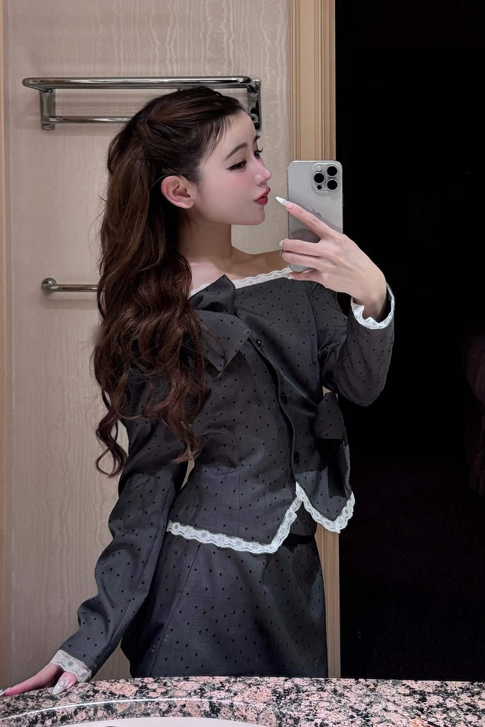 Juliet ribbon dot tops