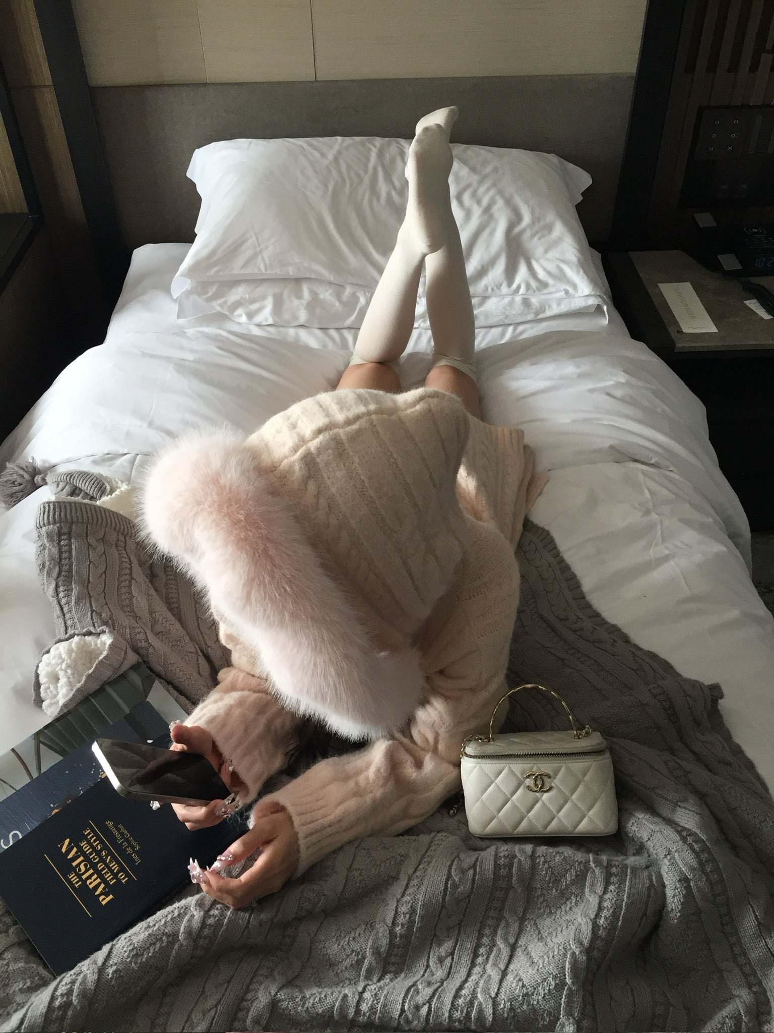 【予約販売】Bunny fur cable knit cardigan