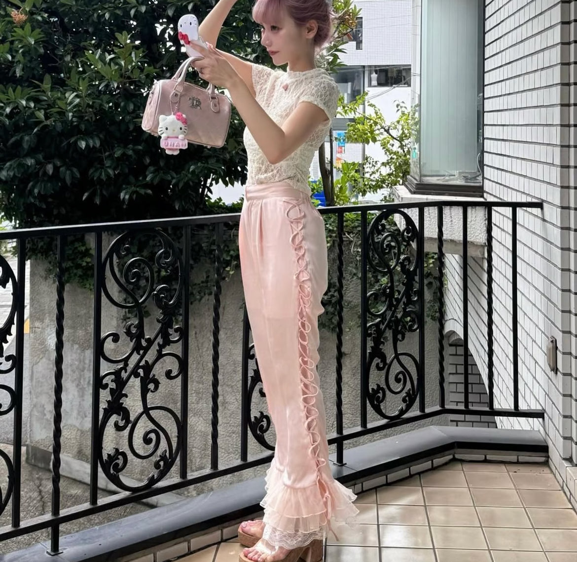 lace up frill pants (pink)