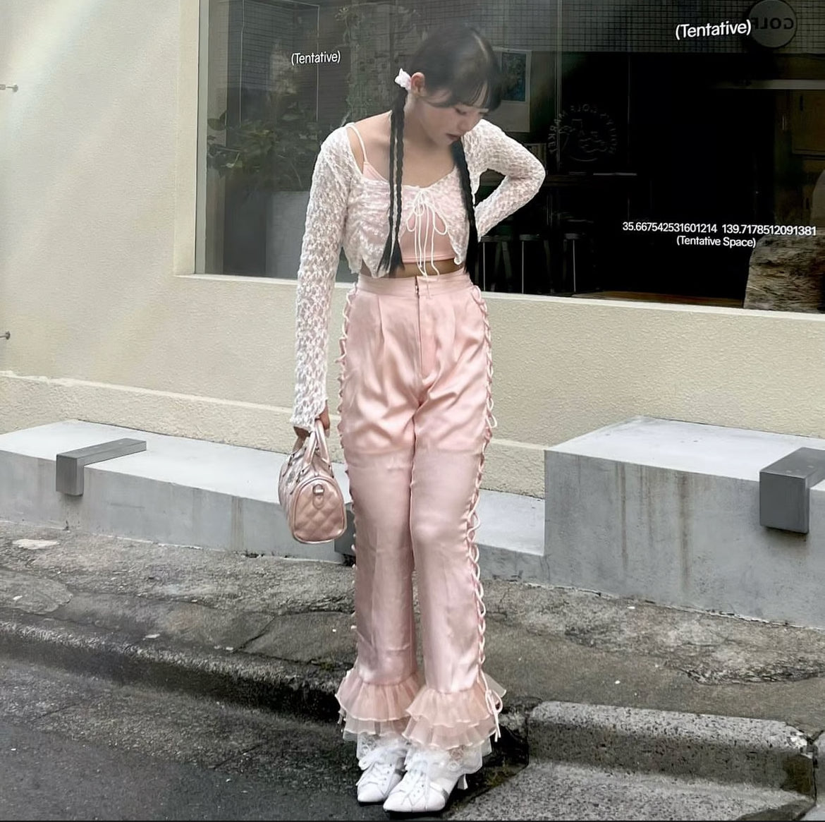 lace up frill pants (pink)