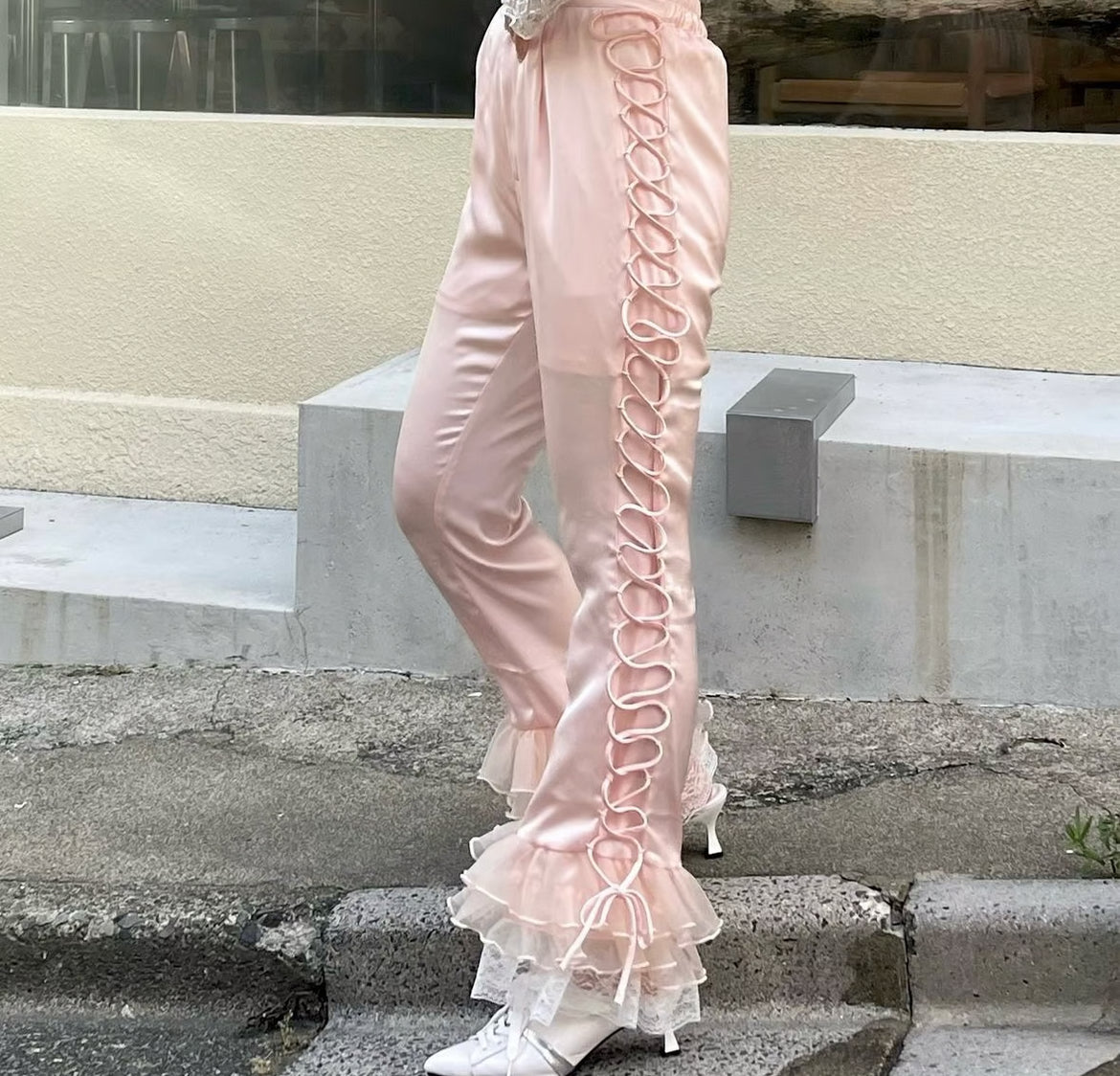 lace up frill pants (pink)