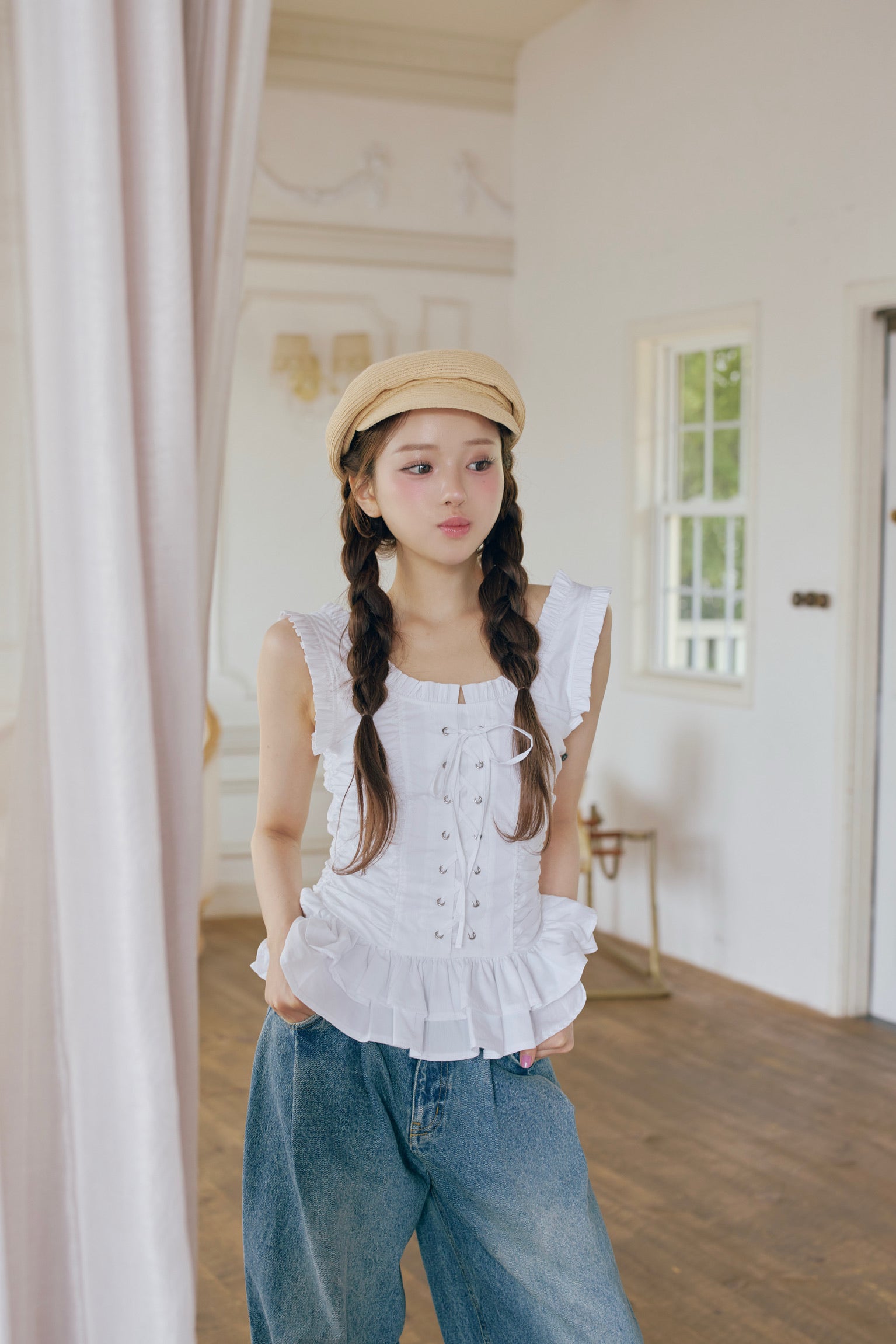 Cotton frill lace-up tops