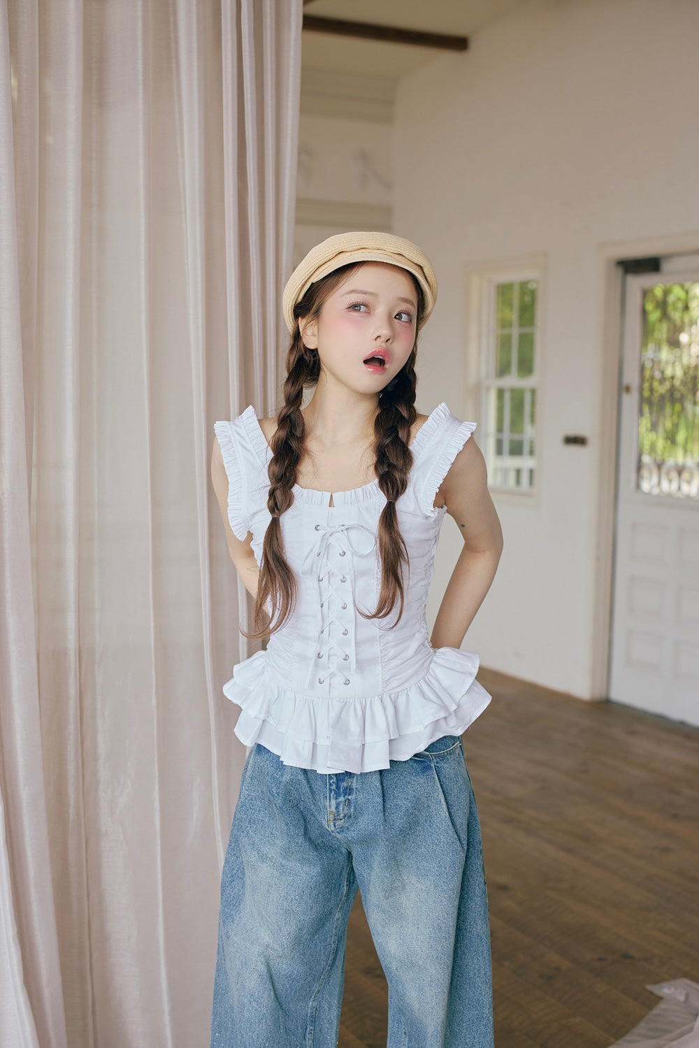 Cotton frill lace-up tops