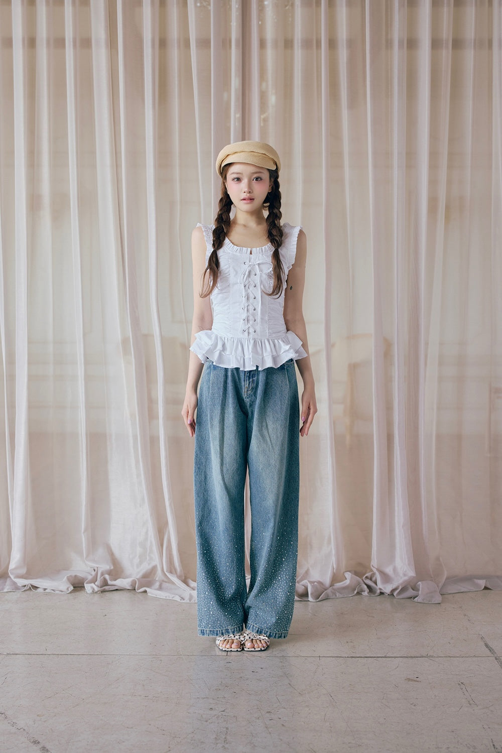 Cotton frill lace-up tops